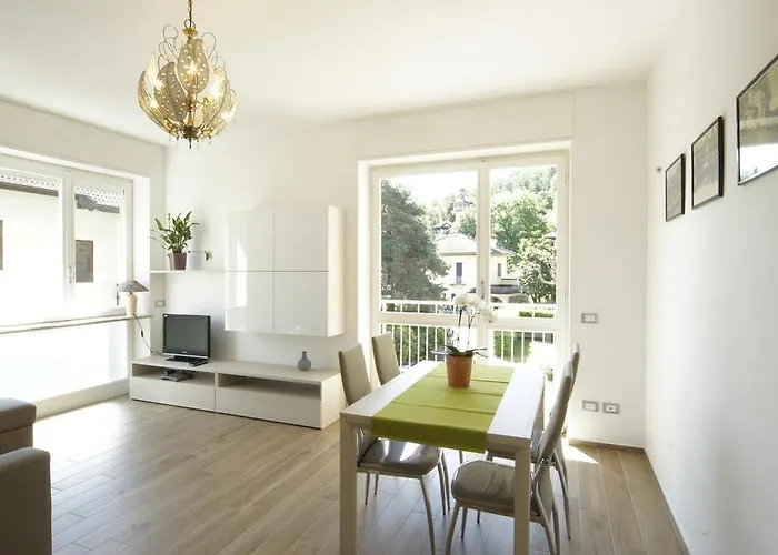 Appartement Azalea Stresa