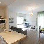 Apartment Azalea Stresa